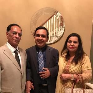 Meet your Posher, Naheed